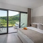 Elegance Villa