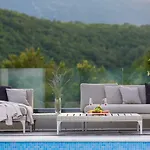 Vila Elegance *